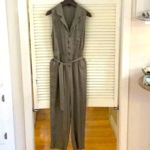 William B belted pocketed jumpsuit. Neutral. Small